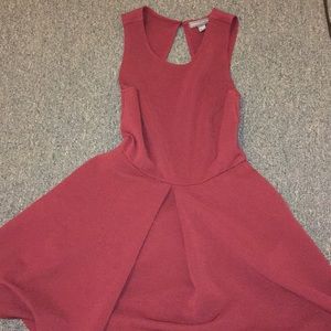 Kendall & Kylie dress:)